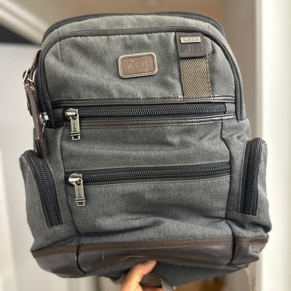 Tumi Alpha Bravo Knox
